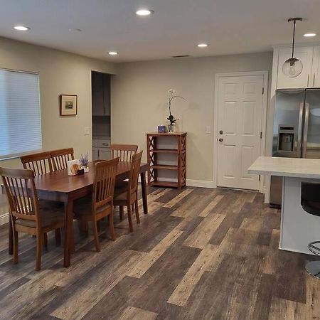 Bouganvilla 4-Bedroom, 2-Baths, Single Family House Thousand Oaks Buitenkant foto